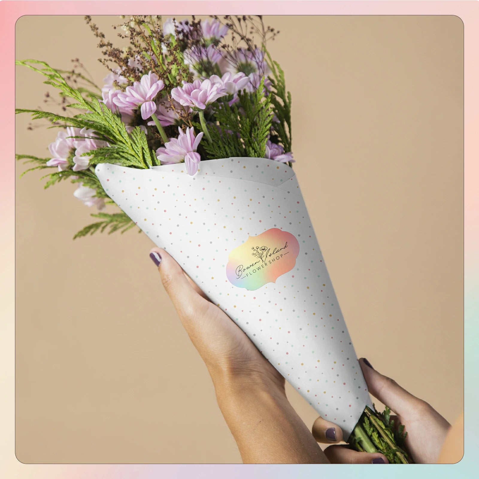 MUNBYN rainbow-coloured square frame labels are ideal for decorating bouquets.